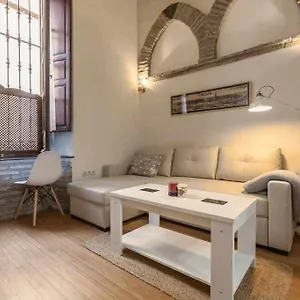 apartamento-arenal-santas-patronas.es-andalucia.com/